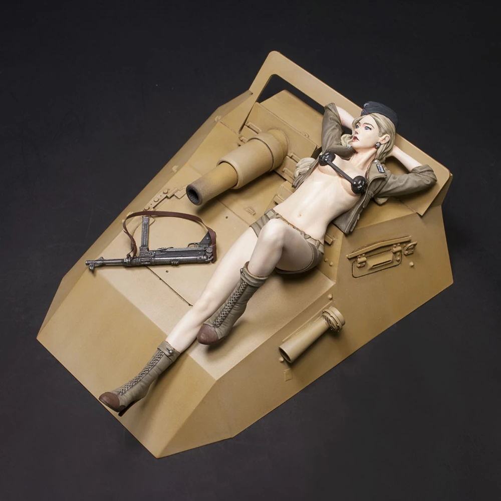 1/12 Resin Model Figure Kits GK , Beautiful Woman,Including Scene,Unassembled And Unpainted,469C