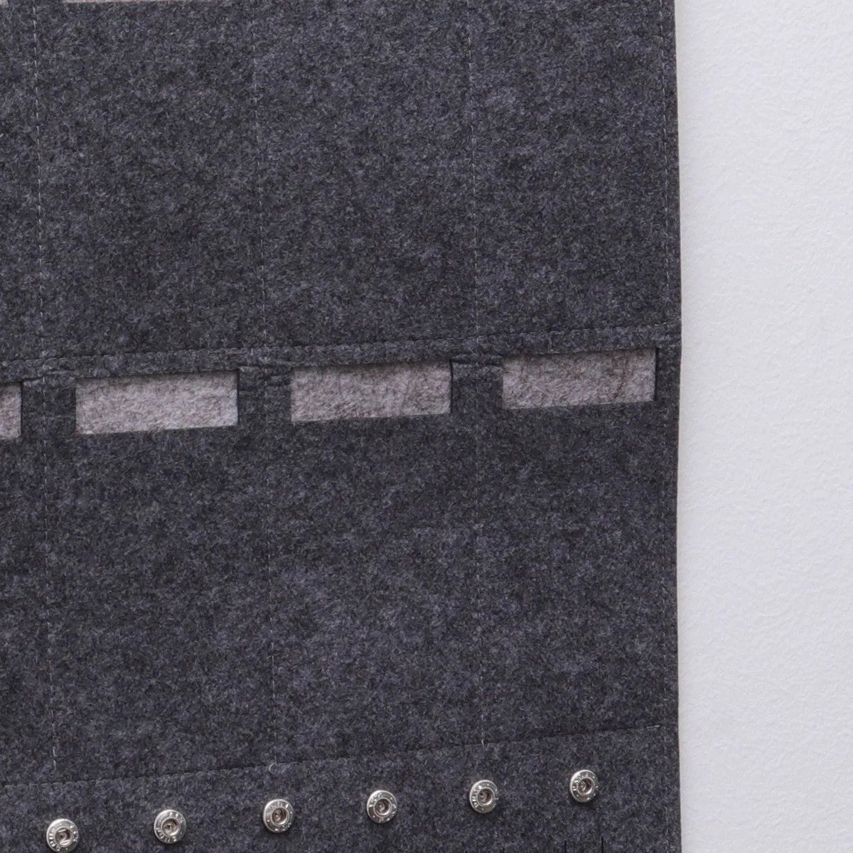 

1Pcs Sunglasses Storage Hanging Bag Organizer Grey Felt Multi-Functional Compartments Jewelry Organizer Wall Hanging Holder