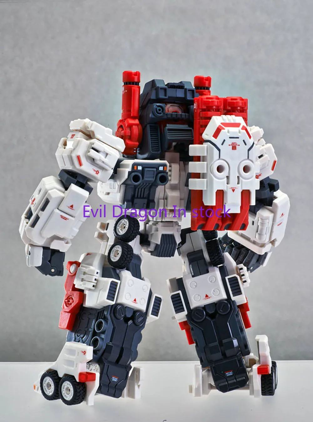 In Stock Transformation Toy Master Made SDT-01 SDT01 TI-TAN Mobile City Metroplex Action Figure Toy Collection Gift