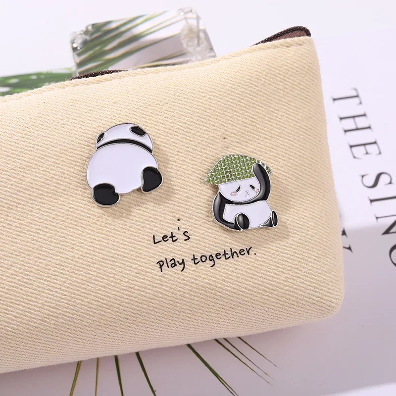 Cartoon Cute Panda Series Design Brooch Creative Fashion Metal Enamel Badge Pin for Clothing Backpack Accessories Gift