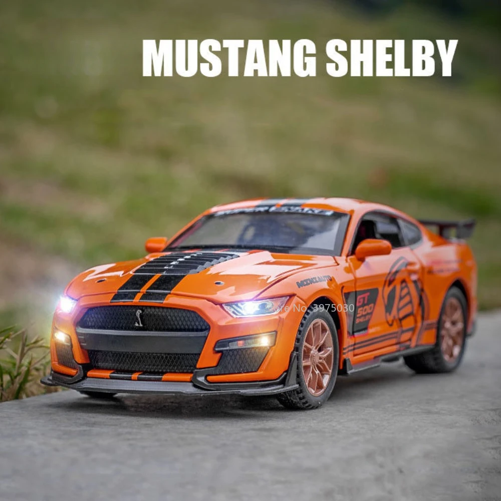 

1/32 Sports Car Scale Model Toy Mustang Shelby GT500 Diecasting Metal High Simulation Sound and Light Collection Kid Toy Gifts