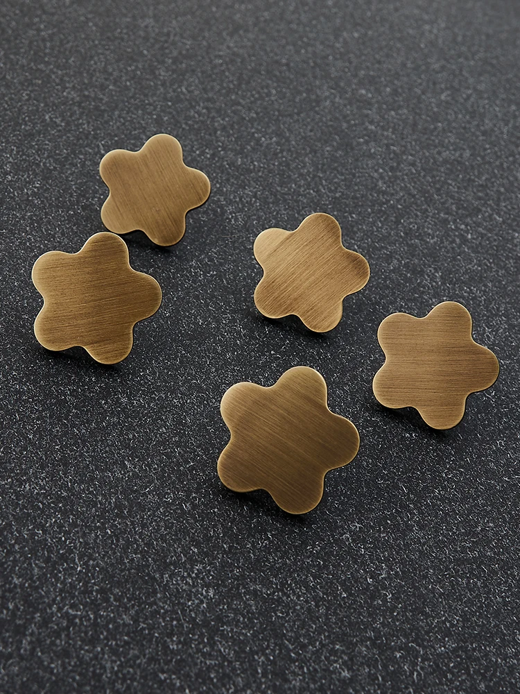 

Copper colored creative brass small handle, children's room cabinet door, cabinet drawer, pentagonal star wardrobe door handle