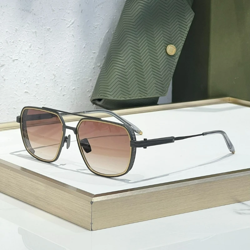 

2025 New Quality Vintage Alloy Square Sunglasses Fashion Men Women Black Gold Frame Green Gradient Lenses Trendy Glasses AKS-503
