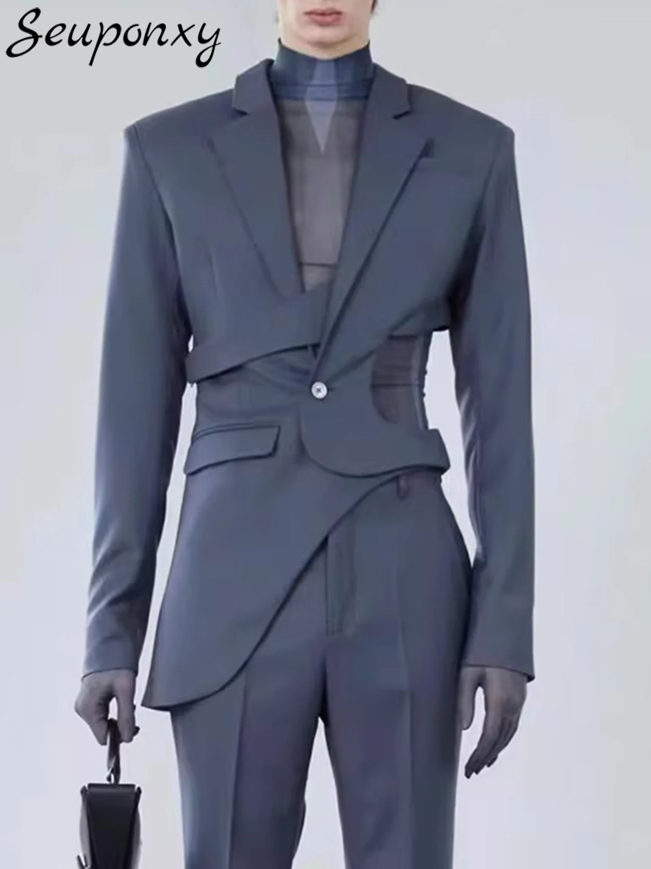 

High quality 2024 New Fashion Women's Asymmetric Hollow Out Design Blazer Sexy V-neck Long Sleeve Single Button Commuter Blazer