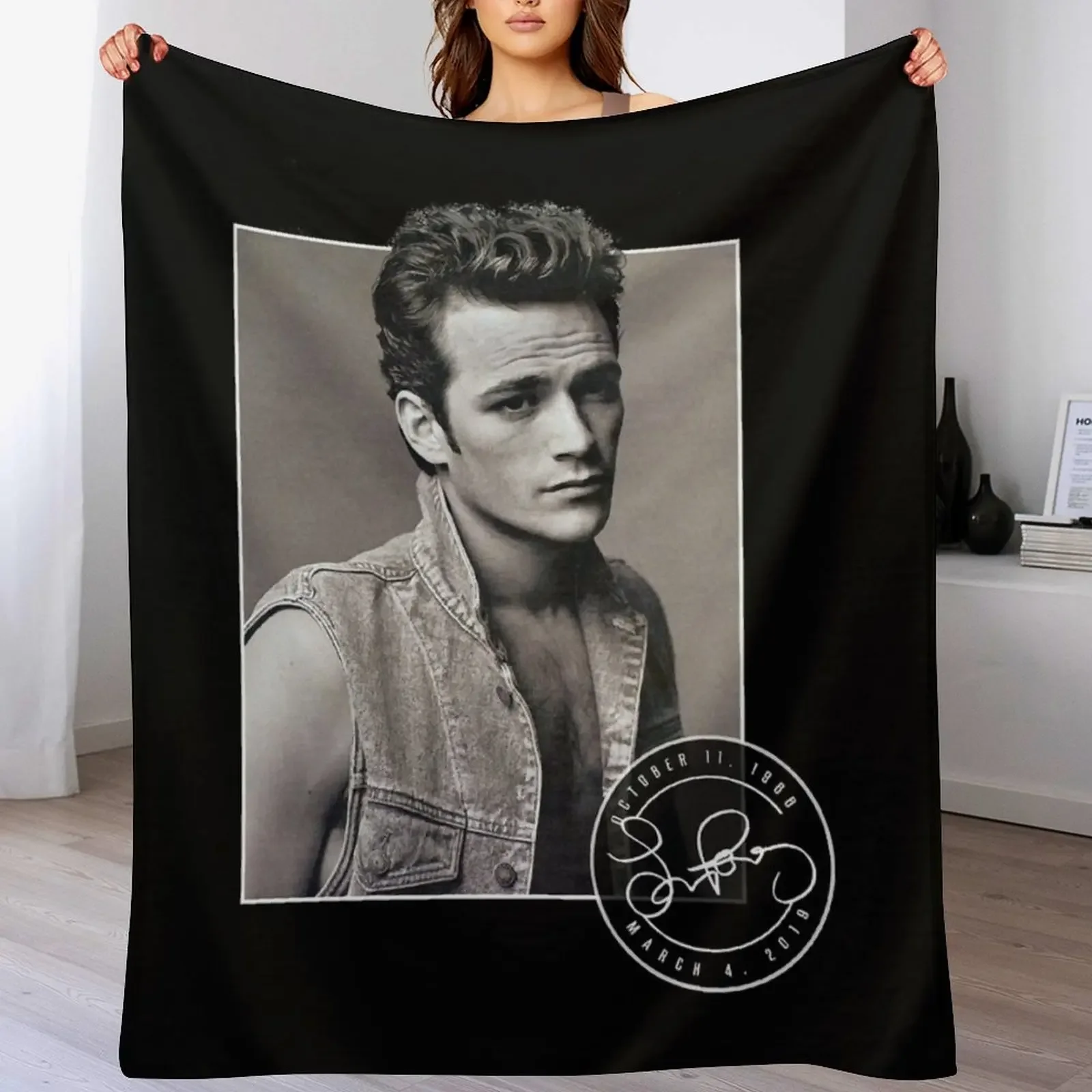 

Gifts Idea Luke Perry Rip Tribute Christmas Throw Blanket Thin Multi-Purpose for sofa Winter beds Blankets