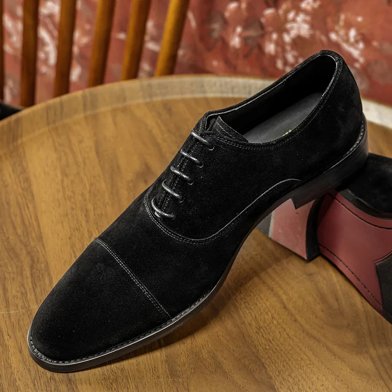 Zapatos de cuero para hombre de estilo británico, con tres piezas, elegantes, cómodos, versátiles, transpirables, duraderos, tipo derby, casuales.