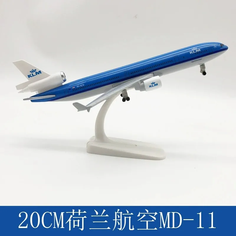 20CM Diecast MD11 MD-11 B777 KLM American World Cargo Airlines Airplane With Base Landing Gear Wheels Alloy Aircraft Plane Toy view 3