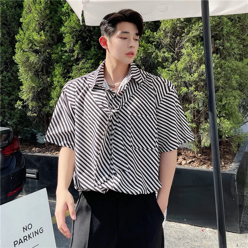 

Летняя тонкая мужская рубашка свободного кроя с полосатым дизайном, повседневная, модная, молодежная, на все сезоны, с воротником-стойкой