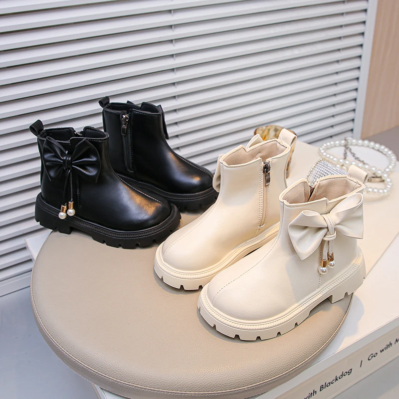 

Girls Leather Boots with Big Sweet Bows Kids Ankle Boots Round Toes Soft Sole 2025 Autumn Children Princess Short Boots Elegant