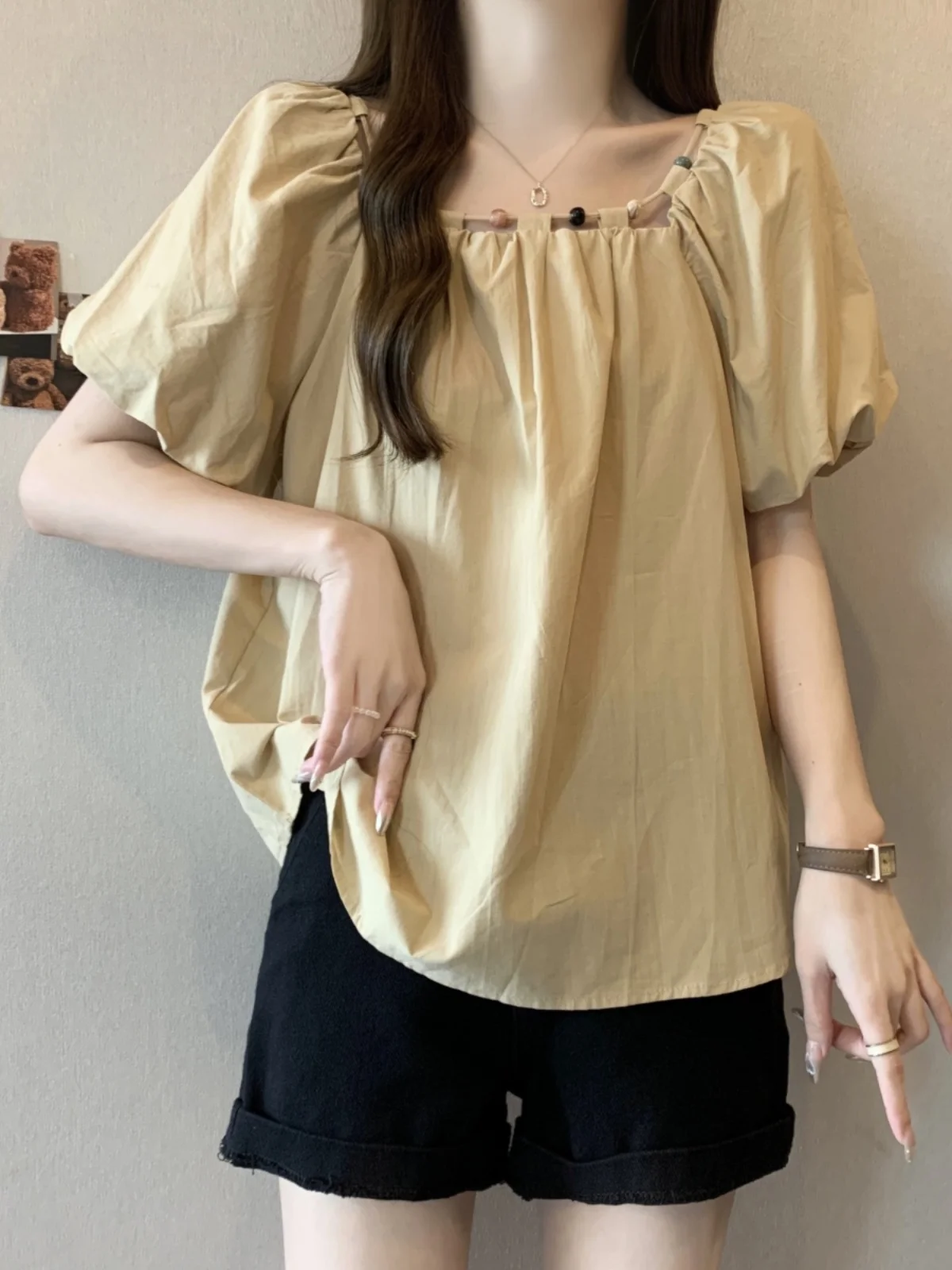 

Slimming Bubble Sleeve Shirt Women's Summer Fashion Square Collar Pleated Top Korean Style Loose Fit Polyester Fiber T-shirt