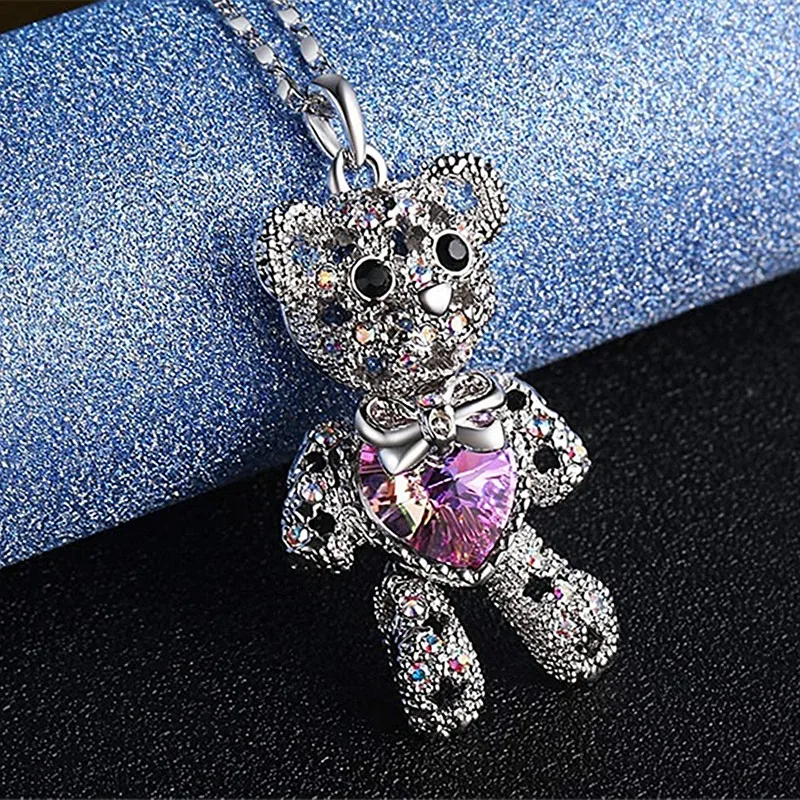 Fashion Heart Crystal Zircon Bear Necklace Animal Jewelry Lovely Bear Pendant Necklaces for Women Birthday Paty Anniversary Gift