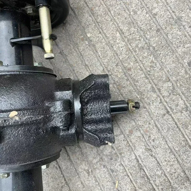 Two Wheel Modified Three Wheel Four Wheel Motorcycle Parts Rear Axle Kart Beach Bike Differential Rear Axle Drive Drum