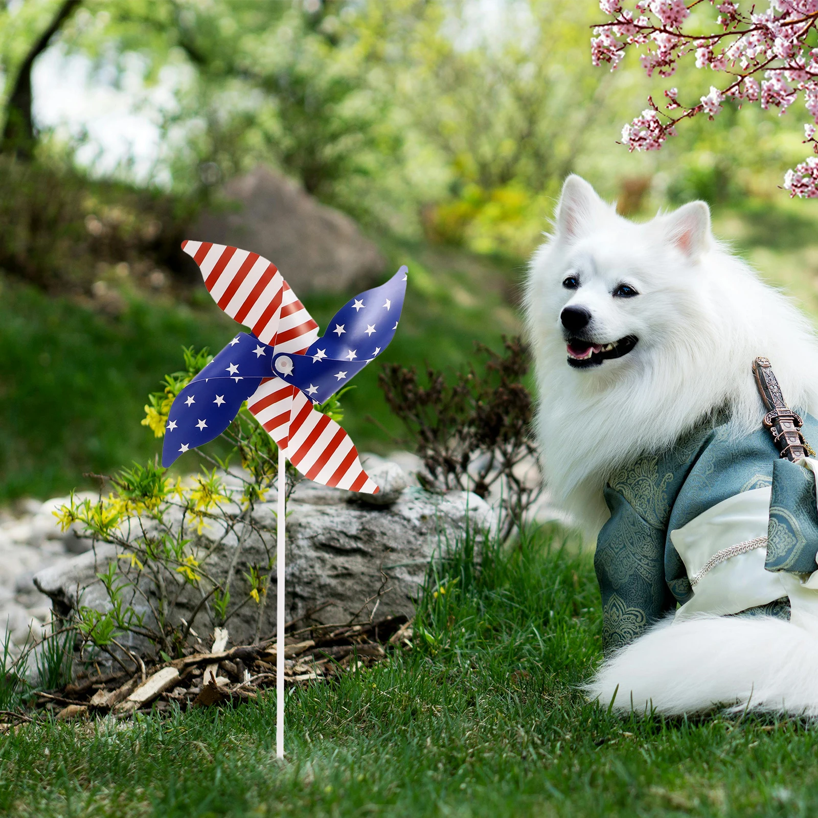 

12 Pcs Pinwheel 4 Leaf American Flag 30CM Colorful Wind Spinners Hollow Rod Outdoor Garden Decor Yard Spinners Windmill