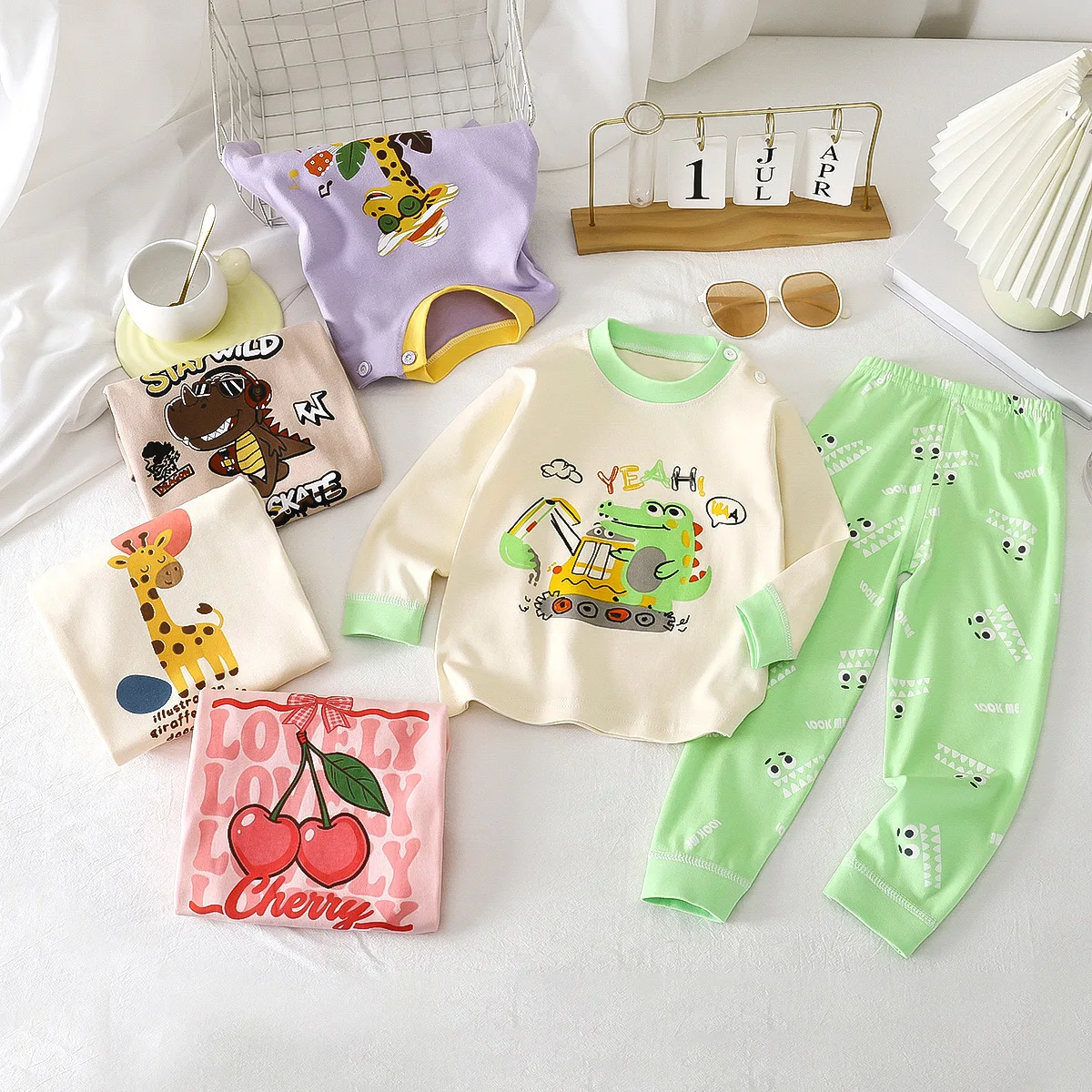 New Children Cotton Homewear Set Spring Autumn Girls Boys Stretchy Soft Printed Pajamas Kids Breathable Comfortable Long Sleeves