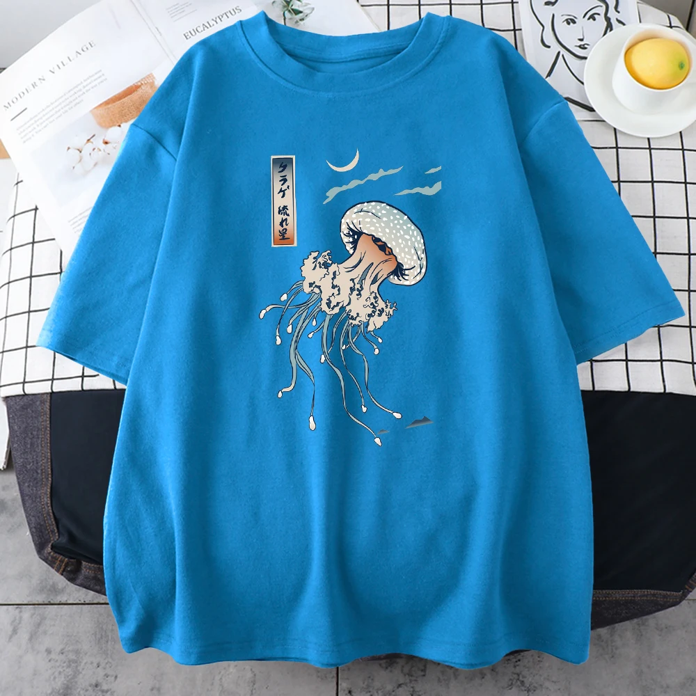 Swimming Colorful Jellyfish Print Mens Short Sleeve Japanese Harajuku O-Neck Tops All-math Oversize Vintage Man Cotton T-Shirts