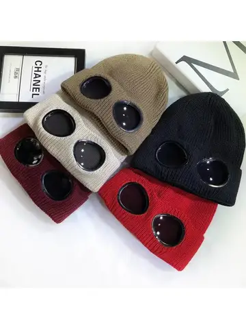 Unisex Men Women Knitted Hat with Goggles Windproof Winter Warmer Ski Beanies Soft Warm Anti-slip Ear Protection Garros