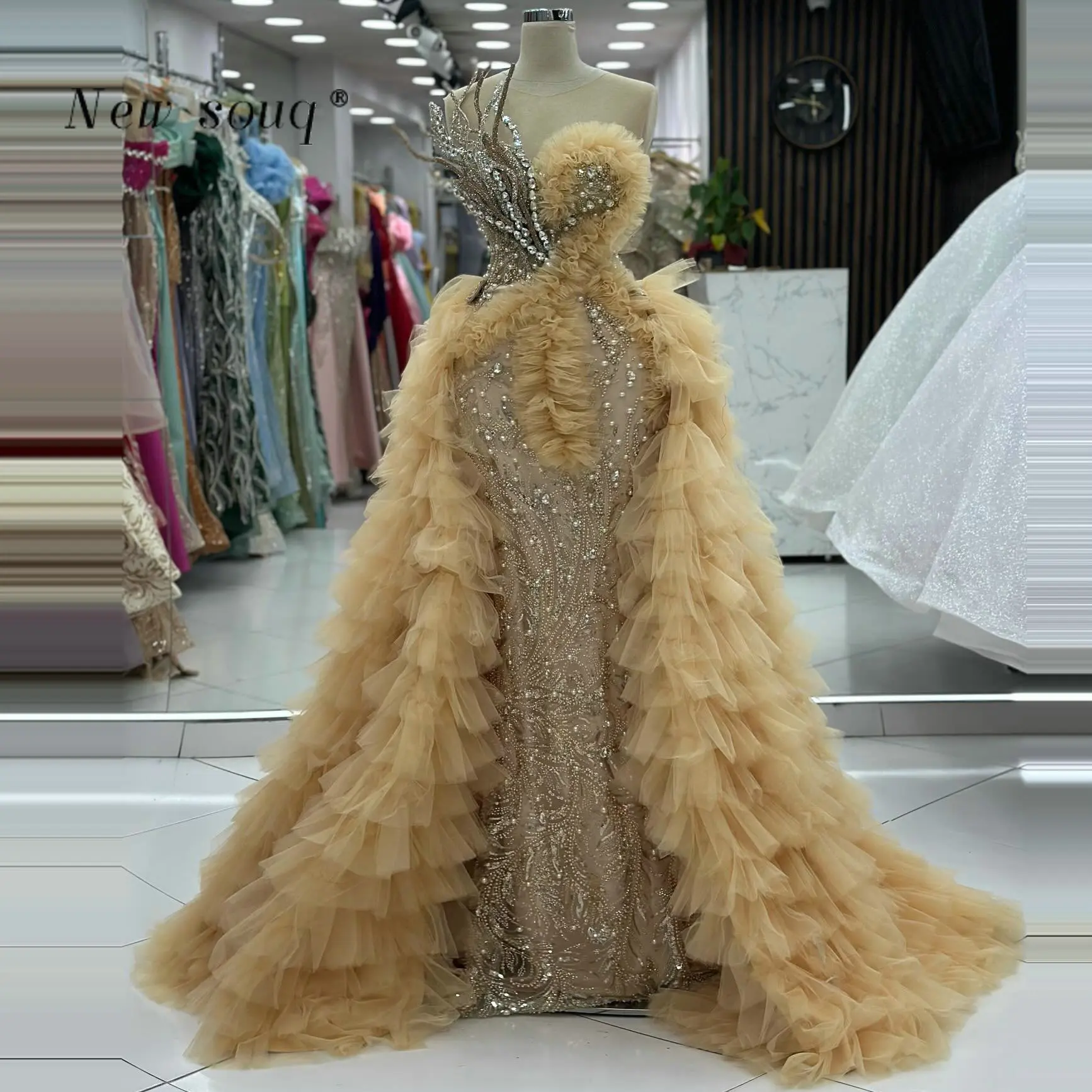 Gorgeous Gold Two Pieces Evening Dresses with Detachable Ruffles Tulle Train Customized Formal Occasions Events Party Gowns 2025