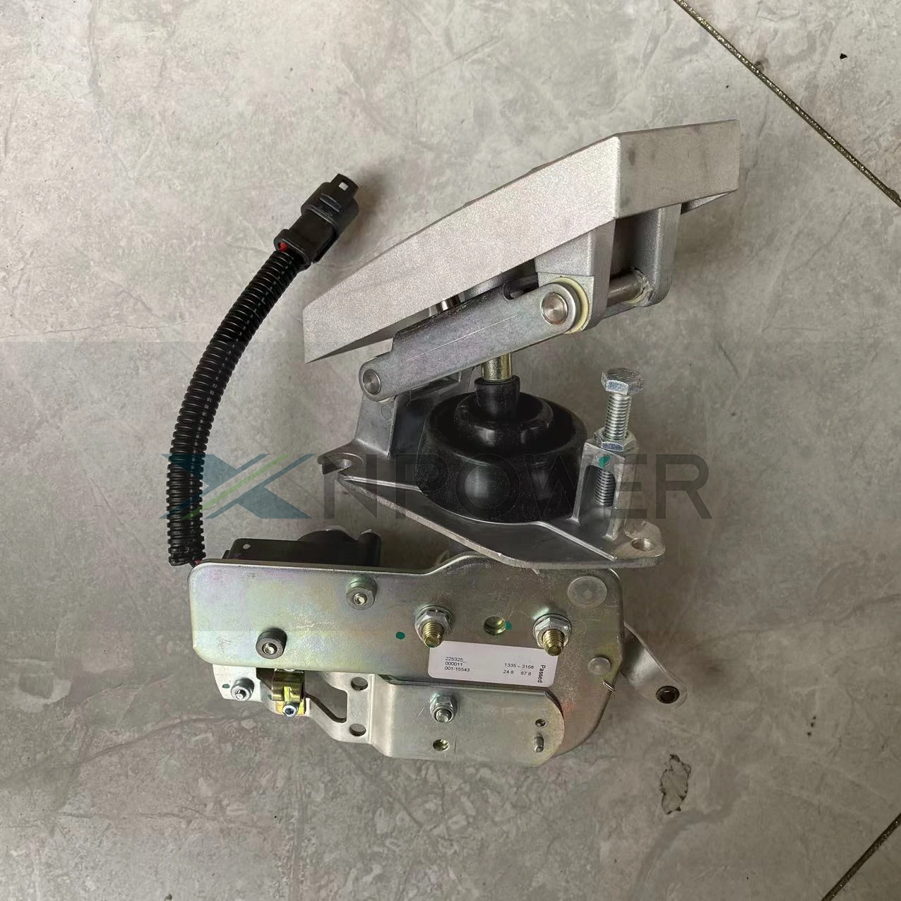 Excavator Spare Parts 325-8383 Machinery Engine 277C2 287C2 279C2 PEDAL AS 3258383 For Caterpillar