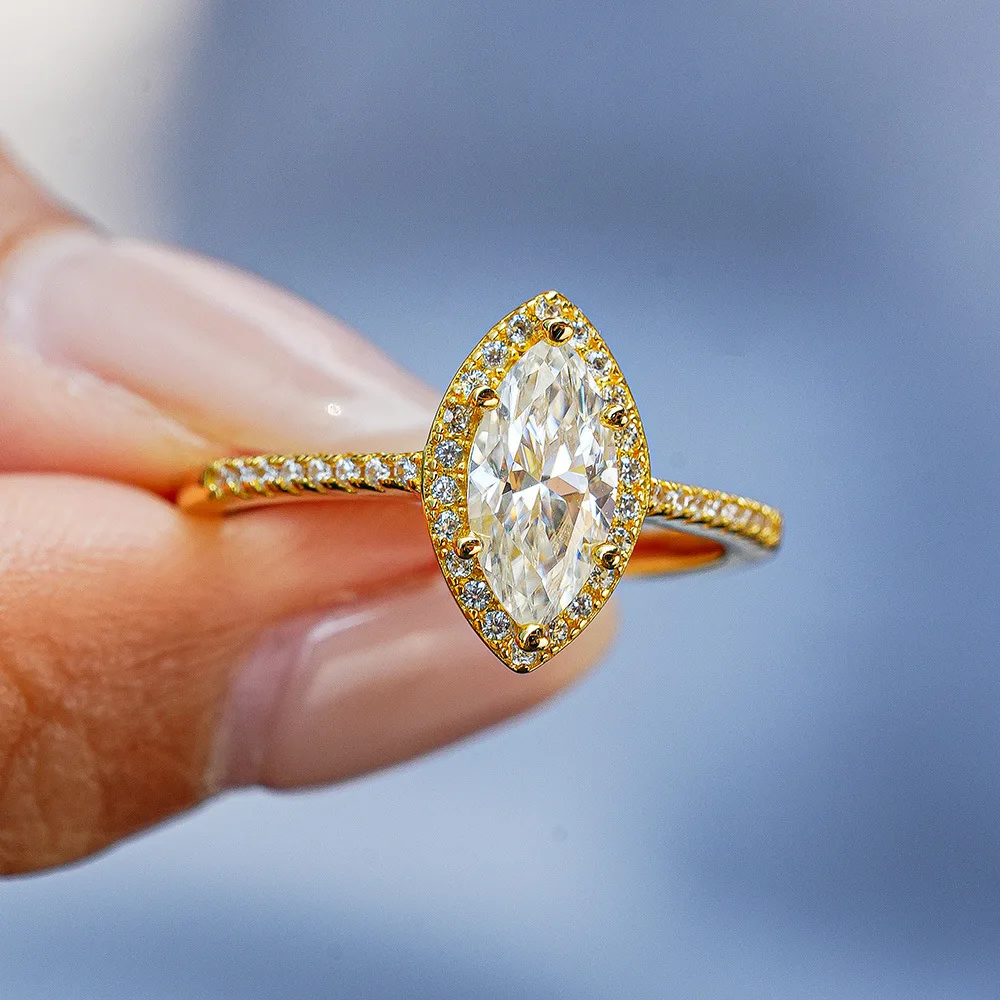 

High-end jewelry 18K real gold marquise ring ring heart-shaped gold inlaid with moissanite diamond as a gift for your girlfriend
