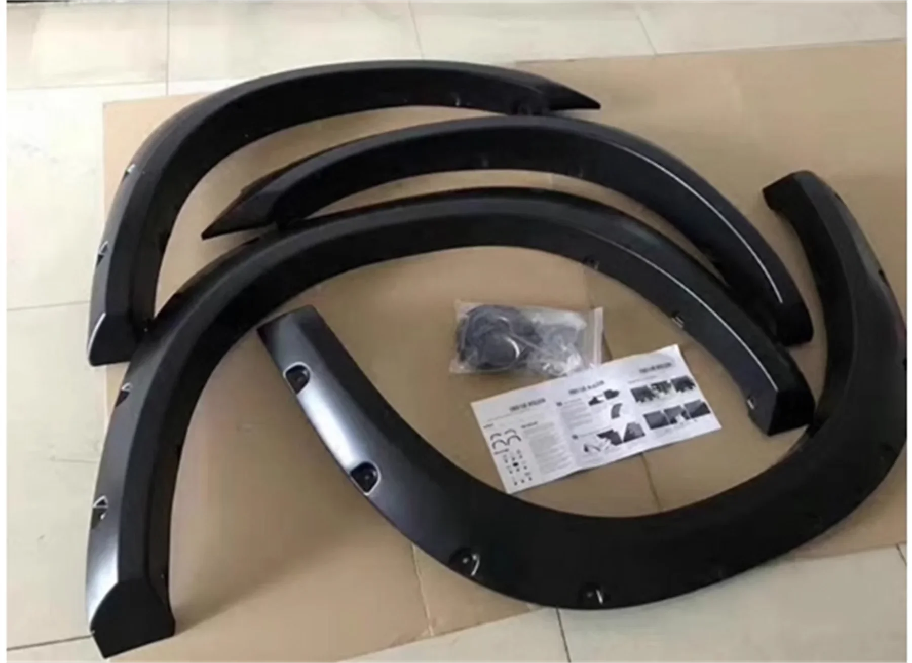 

Car Fender Flares Arch Wheel Eyebrow Protector Mudguard Sticker for Dodge RAM