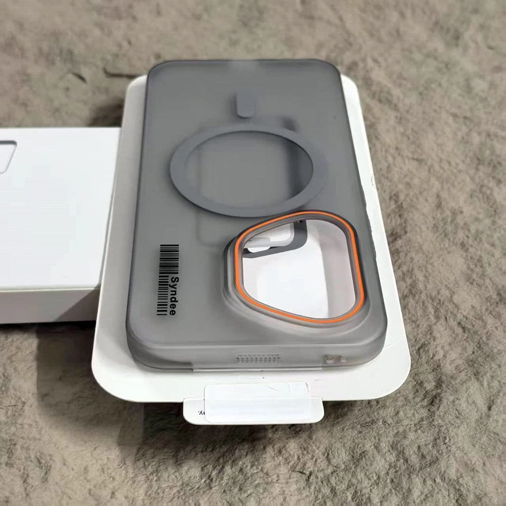 Codice a barre semitrasparente ultra sottile per custodia magnetica opaca Magsafe per Huawei Honor 400 300 Ultra Magic 7 6 Pro Lite Cover rigida per PC