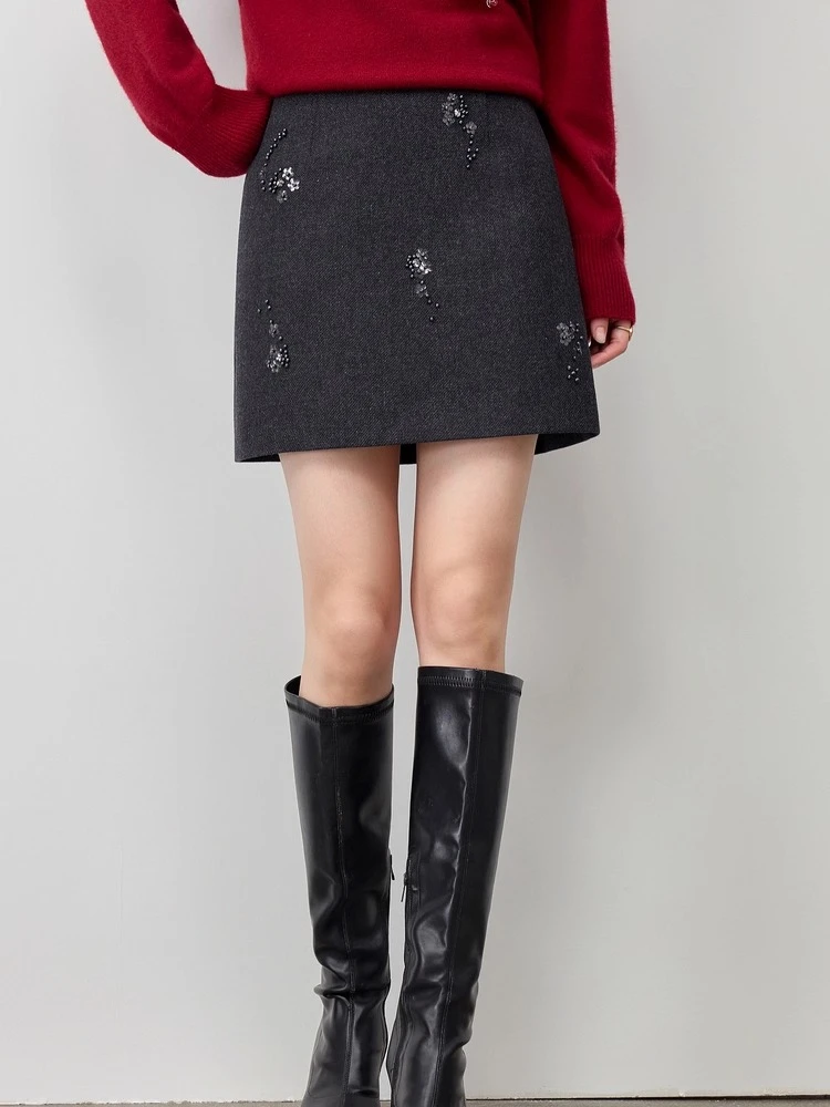 

SENTUBILA Women's Wool A-Line Skirt 2025 Winter Elegant Commuting Hand Sewn Cluster Bead Flake Flower Skirt for Women 154QF3416