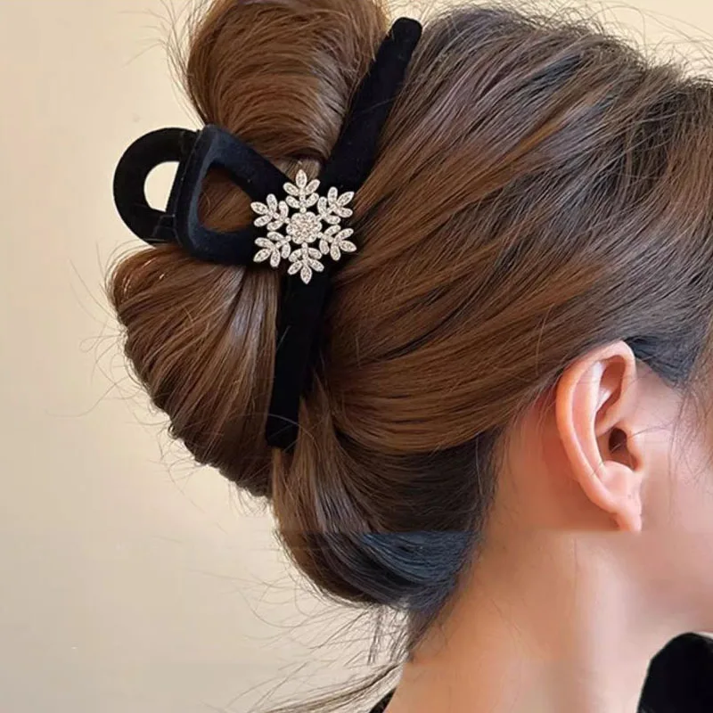 ベルベットスノーフレークヘアピン気質輝くヘアクリップ女性用秋冬高級感BBヘアクリップパーティーヘッドウェア
