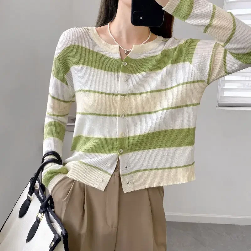 

Женская одежда, весенне-осенний модный простой полосатый вязаный женский универсальный темпераментный свободный кардиган, топ
