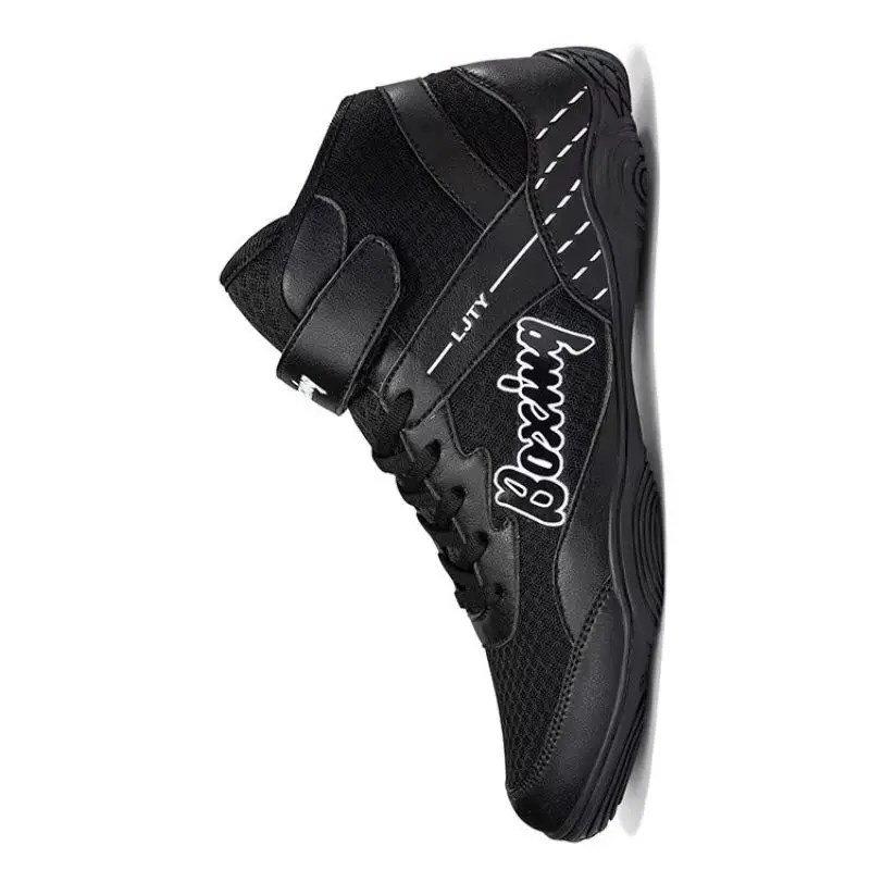 

Classic Black Boxing Sport Shoes for Unisex Professional Couples Wrestling Sneakers Rubber Sole Gym Training Shoe Mens Womens