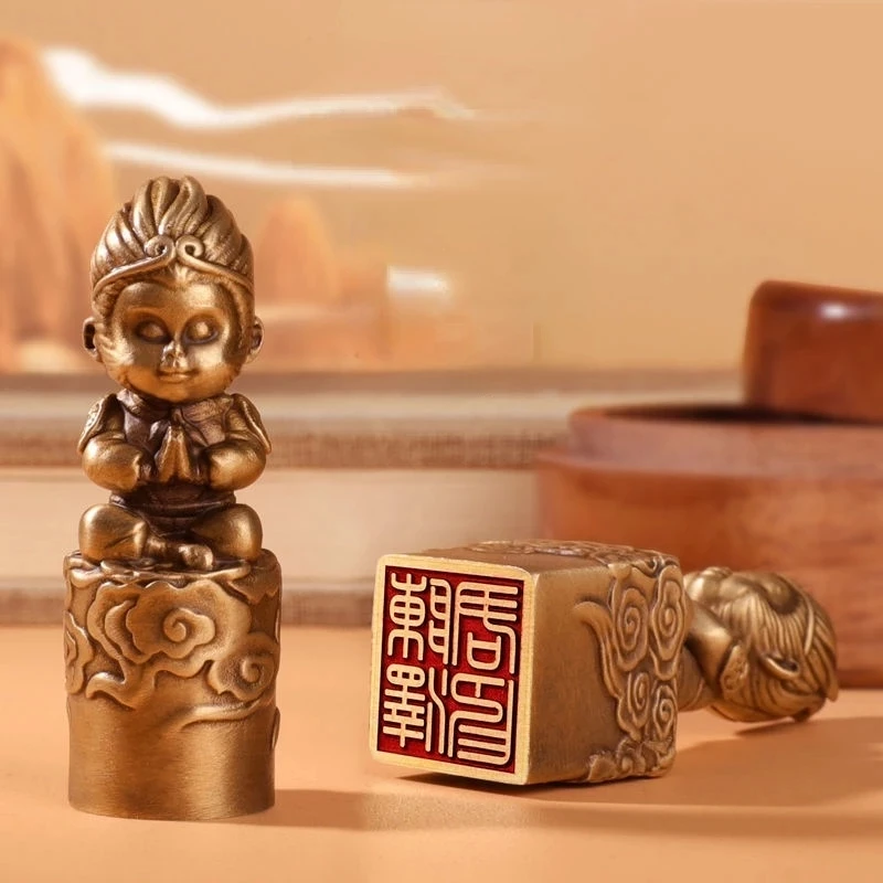 Brass Seal Cute Brush Pen Stamp High Grade Chinese Name Seal Artist Painting Calligraphy Carving Personal Stamps with Gift Box