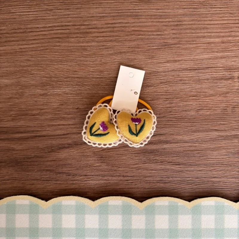 Thumbnail 2 - #23 Best Scrunchie Hair Ties to Buy In 2026