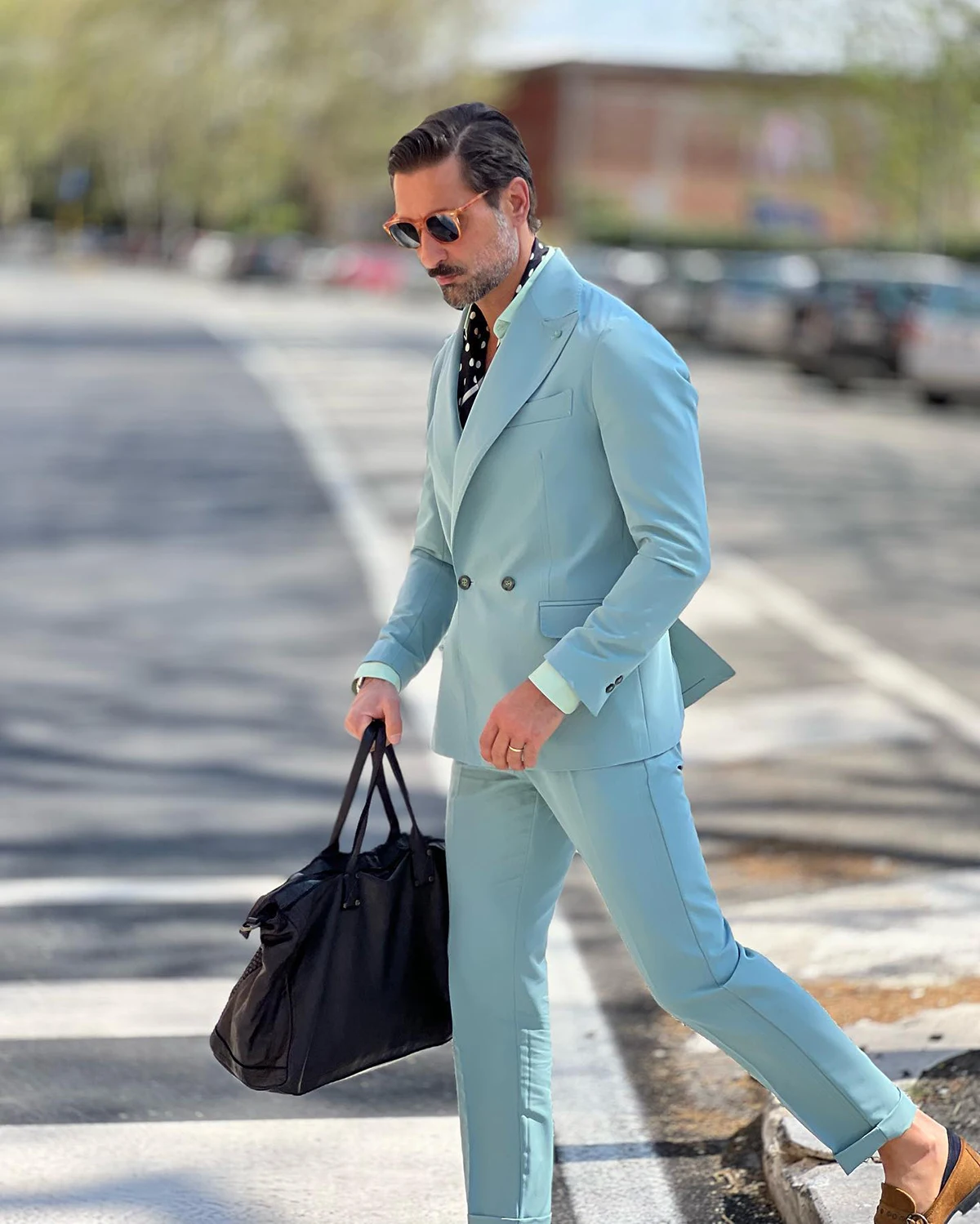 Pure Blue Men's Suits Tailored 2 Pieces Blazer Pants Peaked Lapel One Button Modern New Arrival Wedding Custom Made Plus Size