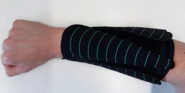 Weight training, compression weight training, forearm cover, triathlon training