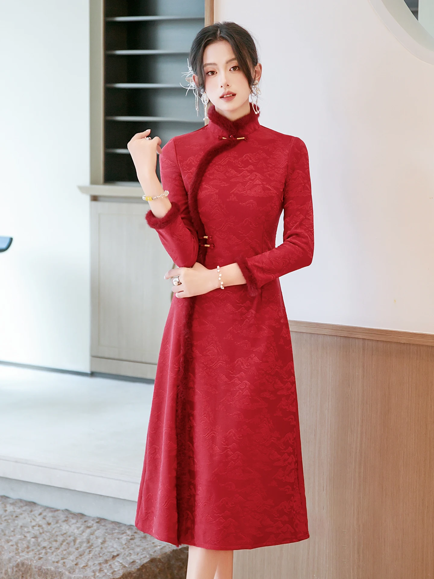 

Red Wedding Mother-in-law Dr Long Sve Fce Lined Thi Winter Sle Daily Wear Vintage Chinese Gown