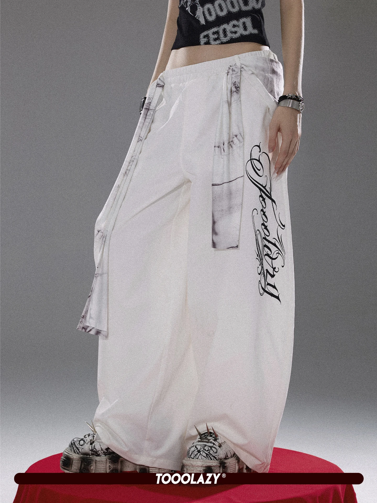 

TooLazy Women's Straight Leg Casual Pants Thin Summer Design Sensation Slimming Two-Piece Set White Color Versatile Pocket De...
