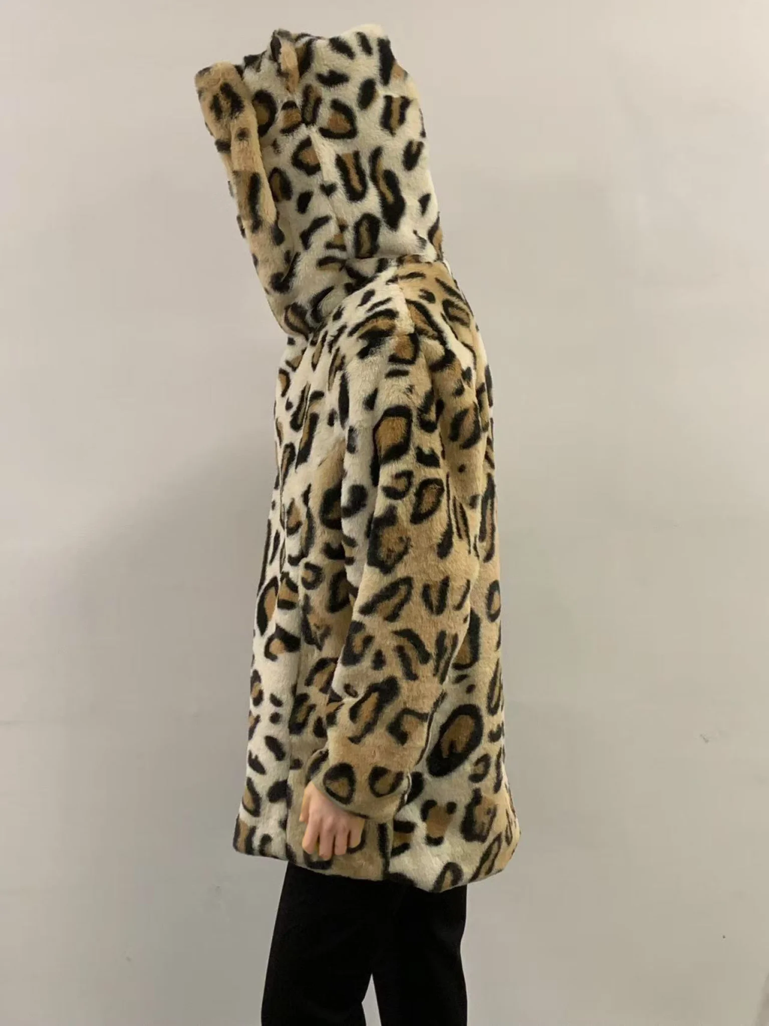 Hot Selling Men's Leopard Print Coat Winter Coat Fashion Men's Punk Jacket Street Wear Long Faux Fur Coat
