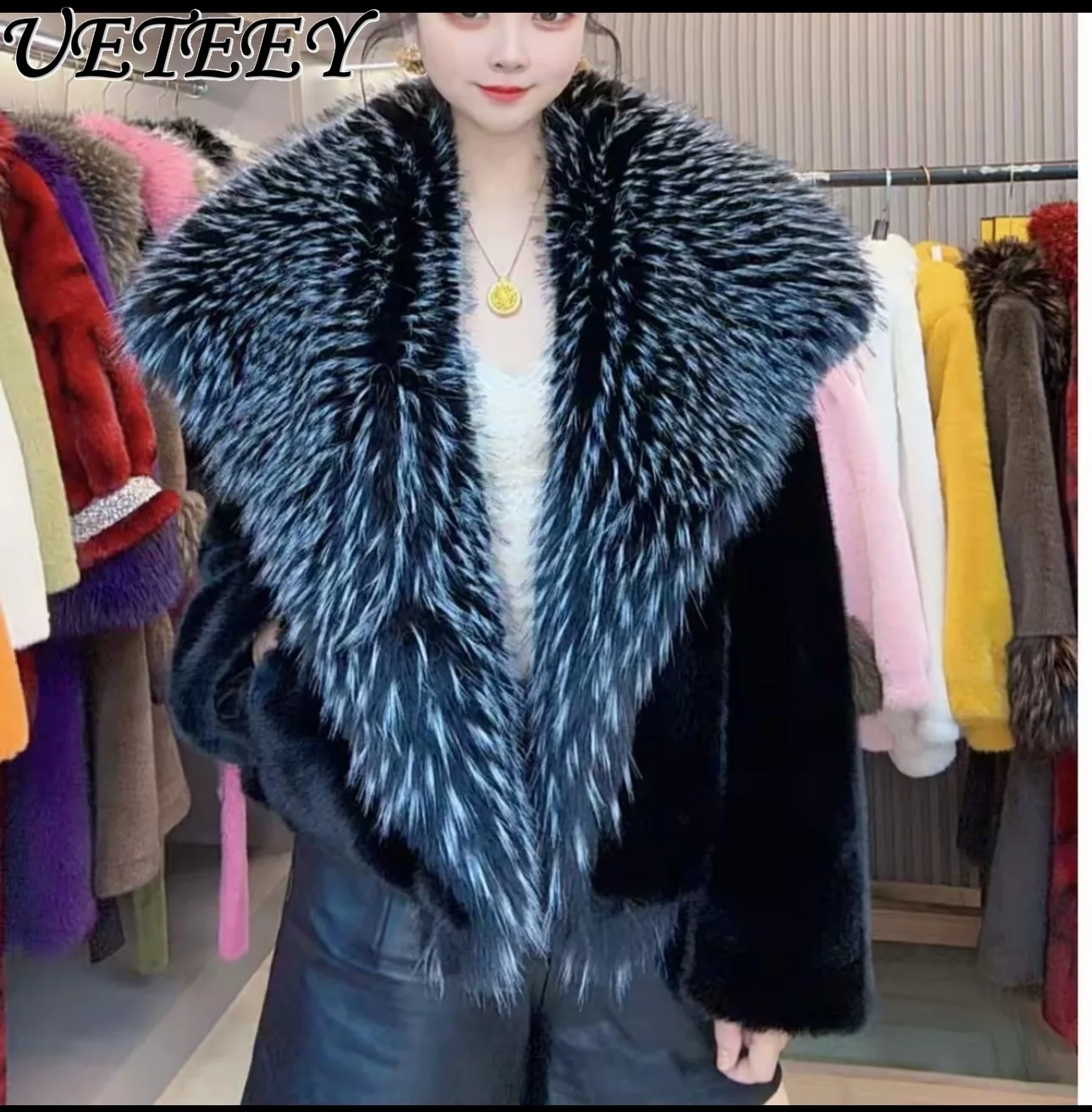 Cappotto invernale in pelliccia di visone nuovo stile corto con collo in pelliccia Cappotto in pelliccia sintetica alla moda Abiti caldi colorati alla moda larghi