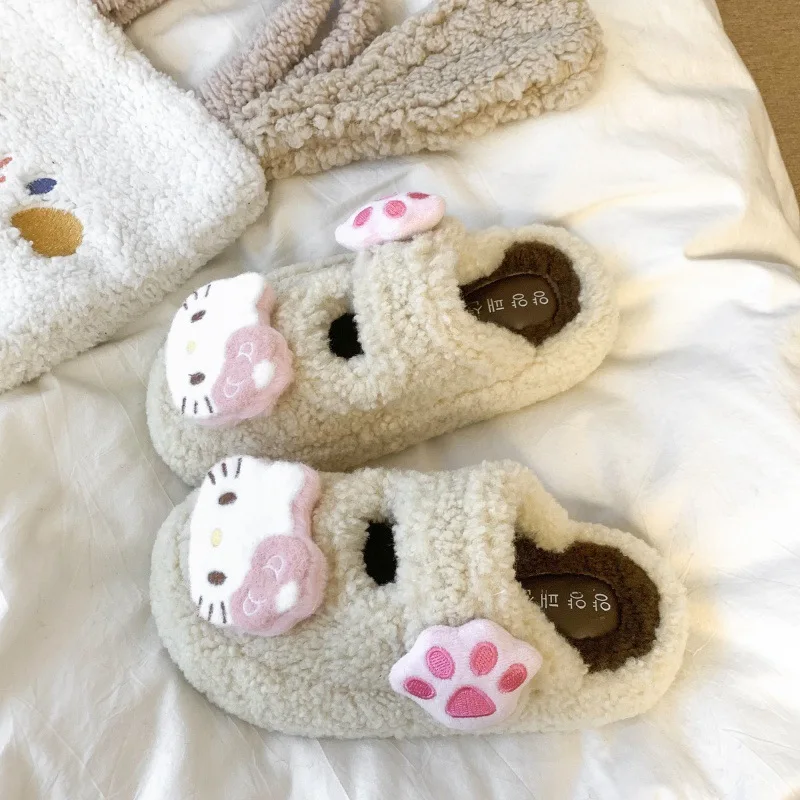 

Ins Hello Kittys Cotton Slippers for Girl Kuromi Sanrios Cute Parent-Child Fur Slippers New Autumn Winter Kawaii Home Shoes
