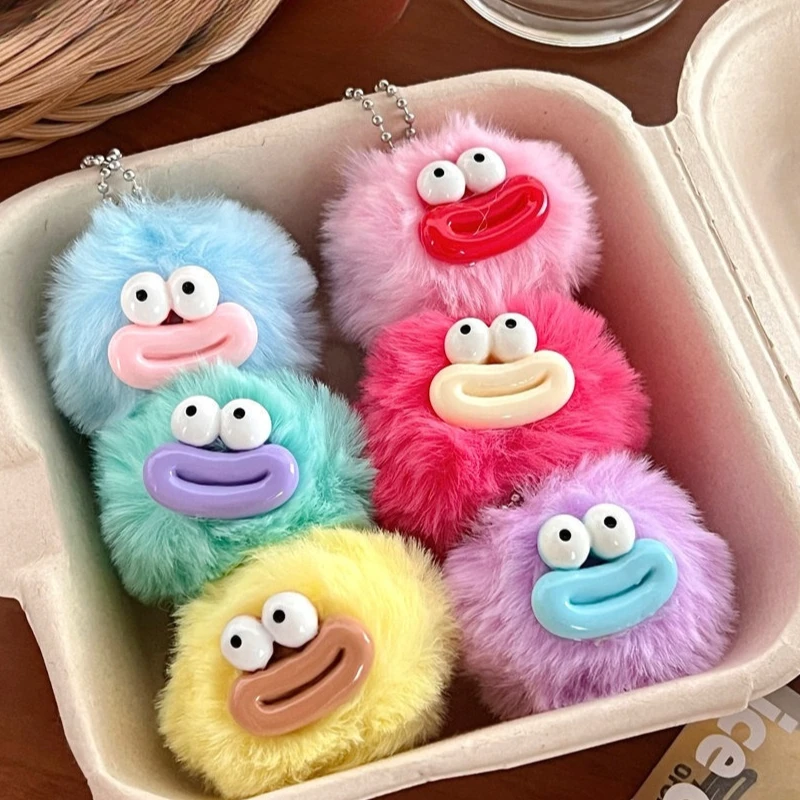 かわいい毛玉の大きな口のぬいぐるみキーホルダーペンダント、面白いソーセージ口のバックパックぬいぐるみペンダント、カップルギフトバッグペンダント