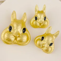 Vintage Women Men Classic Rabbit Design Brooches Earrings Baroque Palace Style Unisex Metal Crystal Animal Pins Badges Jewelry