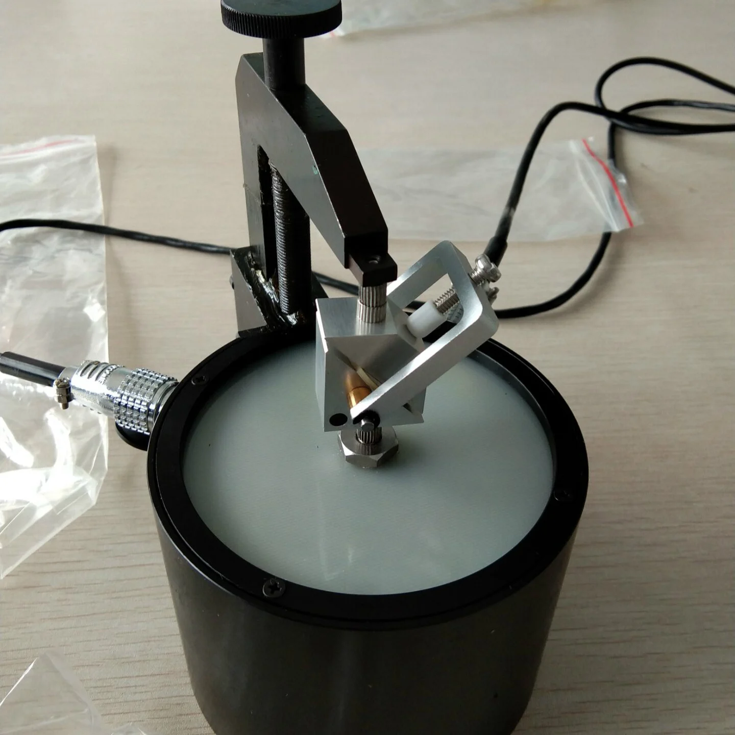 Piezoelectric D31 D15 Holder for D33 Test Meter