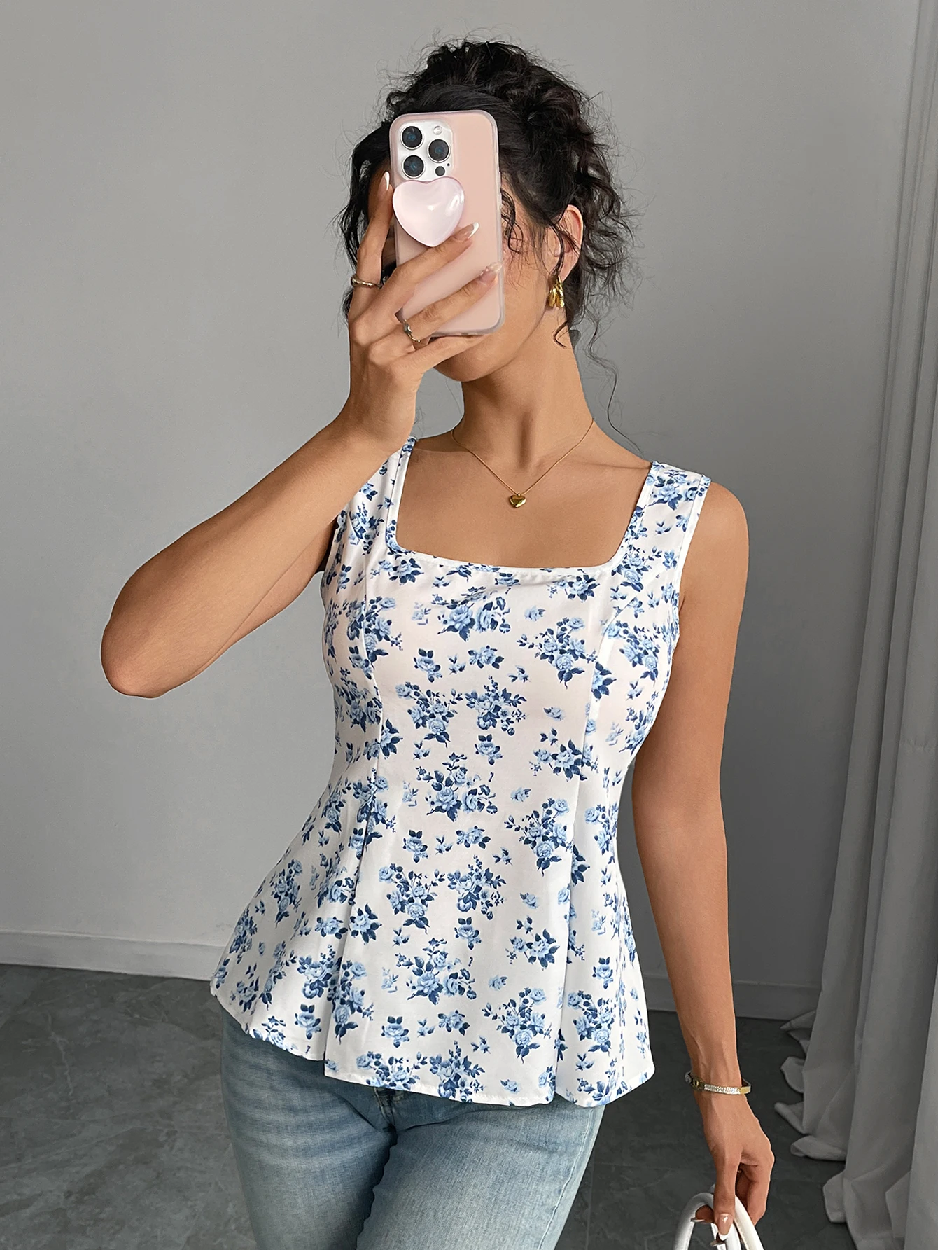 Gilet floreale estivo in stile vacanza europea e americana, canotta, allacciatura per donna