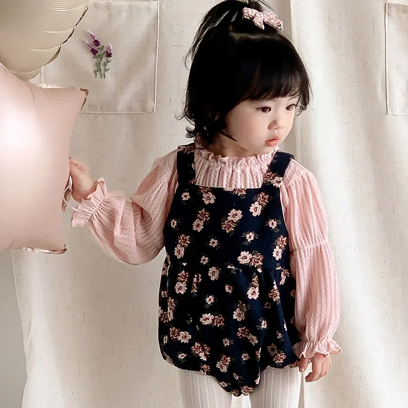 Baby Clothes New Fashionable Autumn Girl Floral Cotton Suspenders Long Sleeve Solid Color T Shirt Girls Sweet Two-piece Set