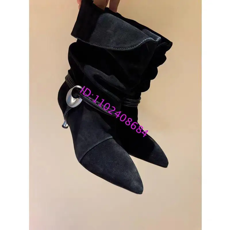 New Arrival Suede Pointed Toe Low Heel Straps Metal Buckle Kitten Heel Western Boots Pointed Toe Kitten Heel Half Boots Women