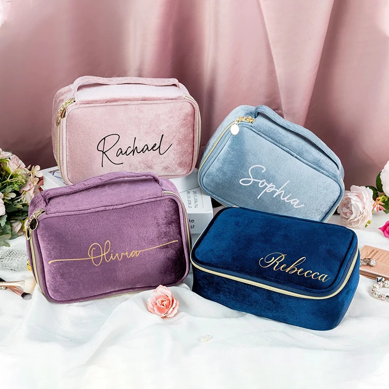 Personalised Bridesmaid Velvet Toiletry Bag Makeup Pouch Clutch Gifts for Her with Name Bride to Wedding Holiday Pouch Brush Bag