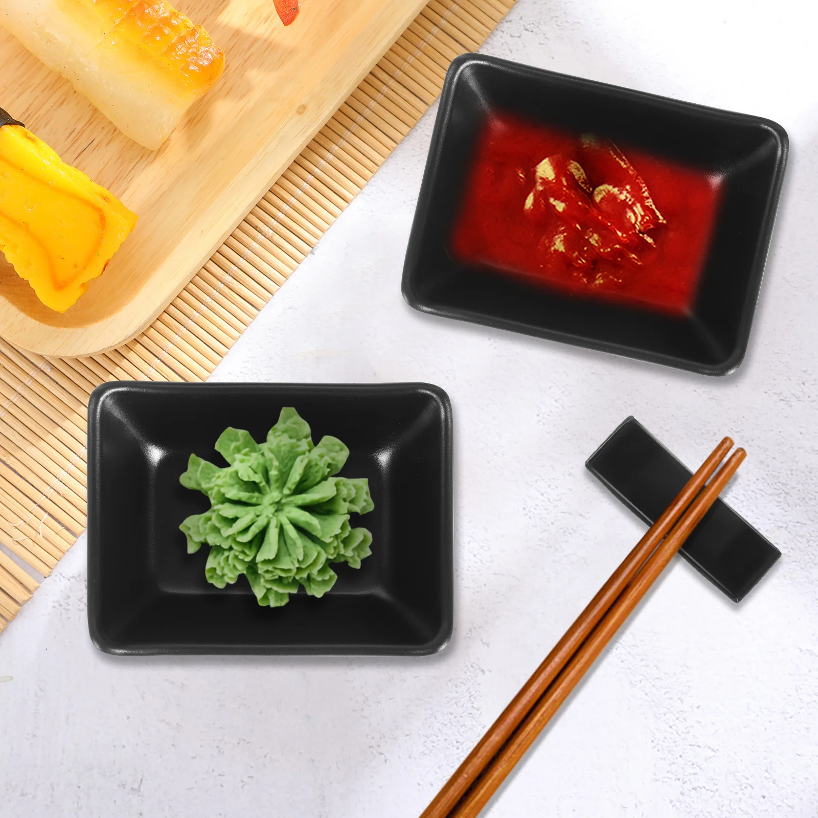 

4Pcs Seasoning Dishes Chopstick Rests Set Geometric Sauce Bowls for Dipping Sauces Ginger Garlic Vinegar Oil Salt Salad Dressing