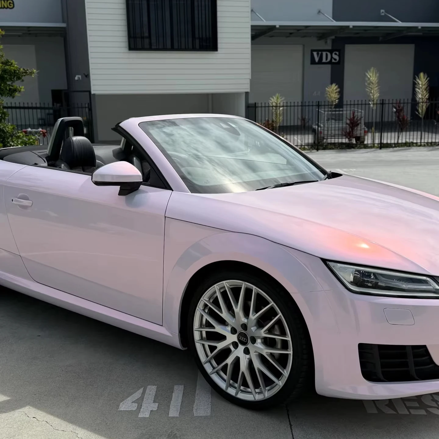 PETブロッサムピンクサテンパールカラーシフトビニールラップ自己修復スクラッチ＆UV耐性グロスPETカラーチェンジPPF