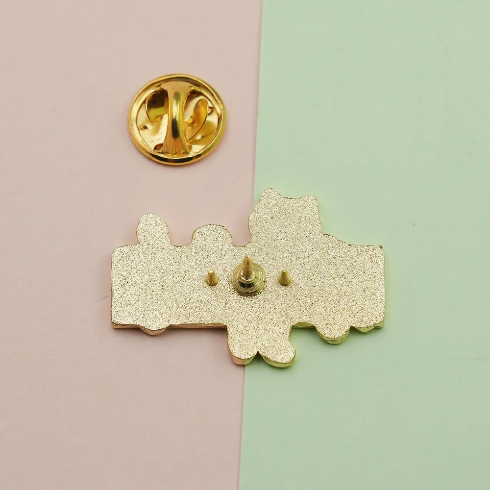 1pc Cute Music Note Black Cat Enamel Pin, Treble Clef Staff Brooch, Stylish Lapel Accessory for Music Lovers