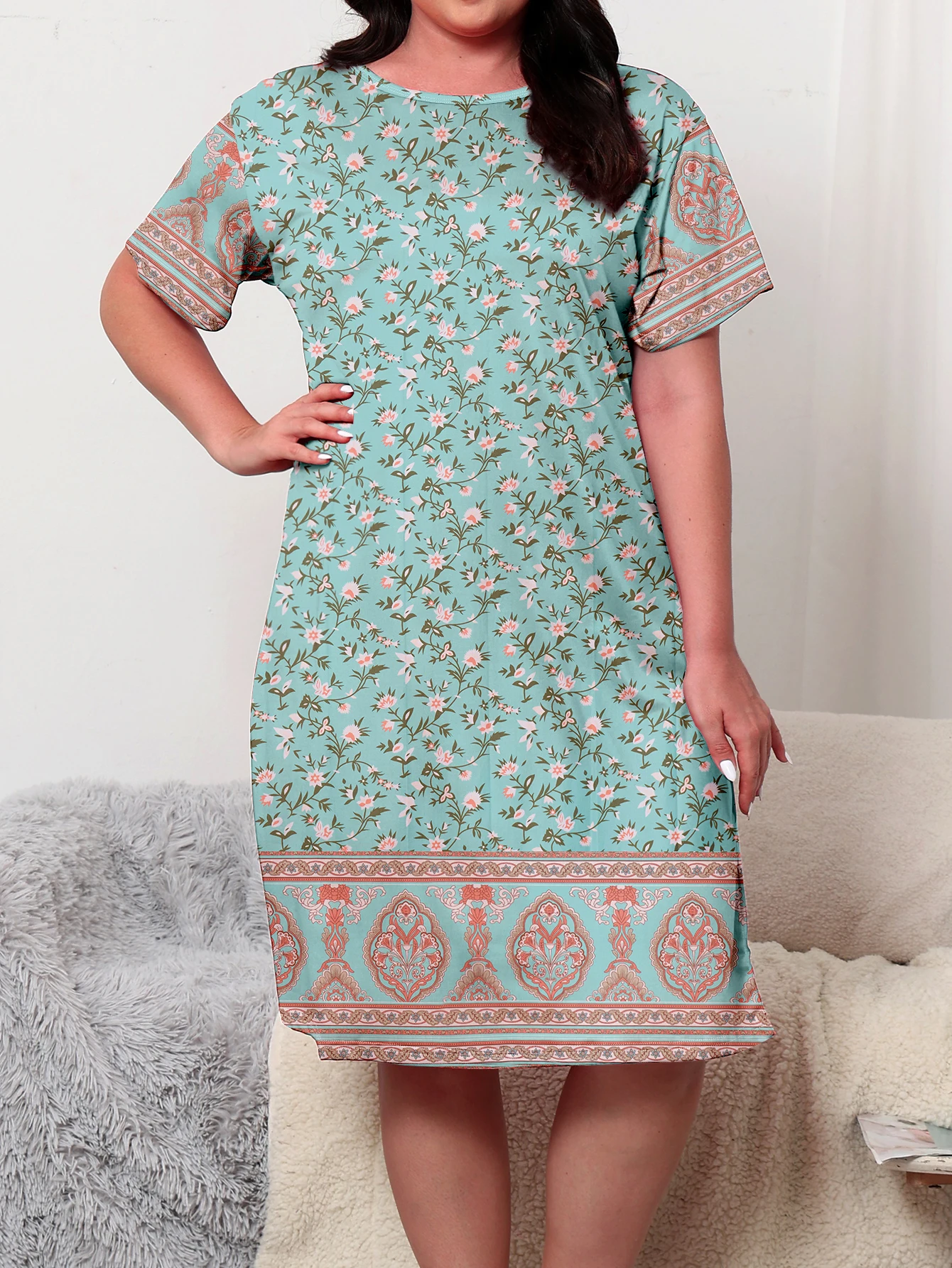 

Home dress, plus size short sleeved dress, ethnic style pajama dress, can be worn out with milk silk material 1XL-5XL, new 2024