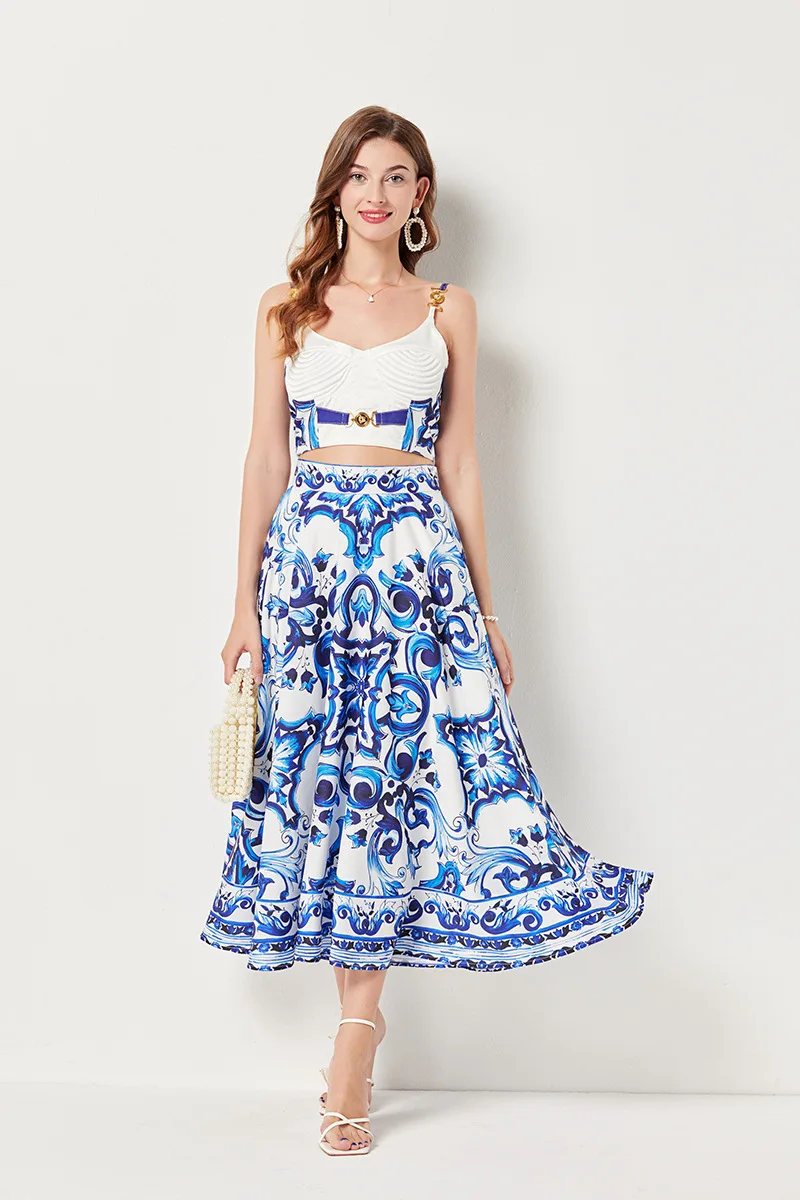 

Summer vacation style women's blouse with blue and white porcelain print, metal buttons, strapless top, High-waist A-line dress